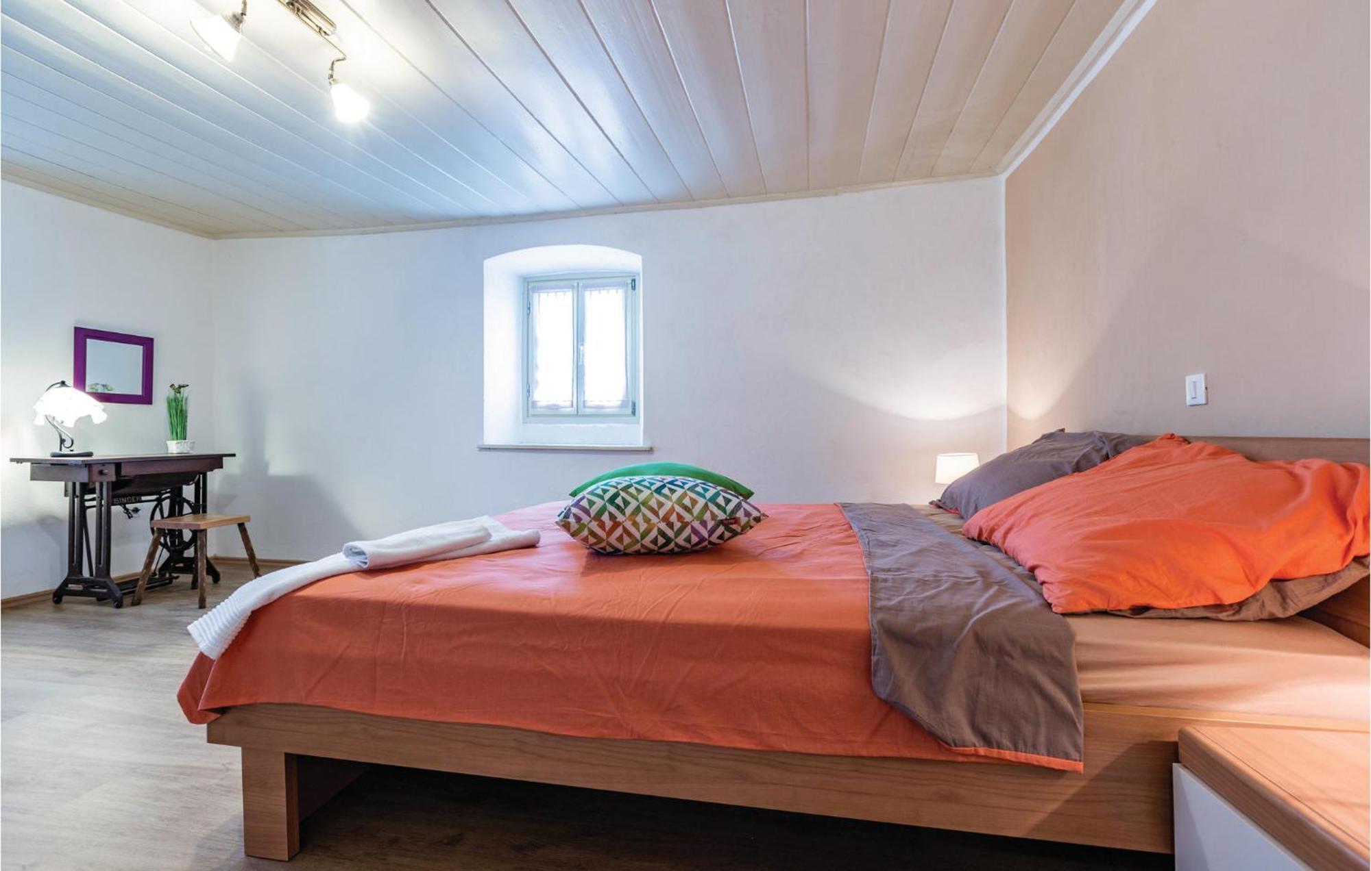 Cozy Home In Pazin With House A Panoramic View Eksteriør bilde